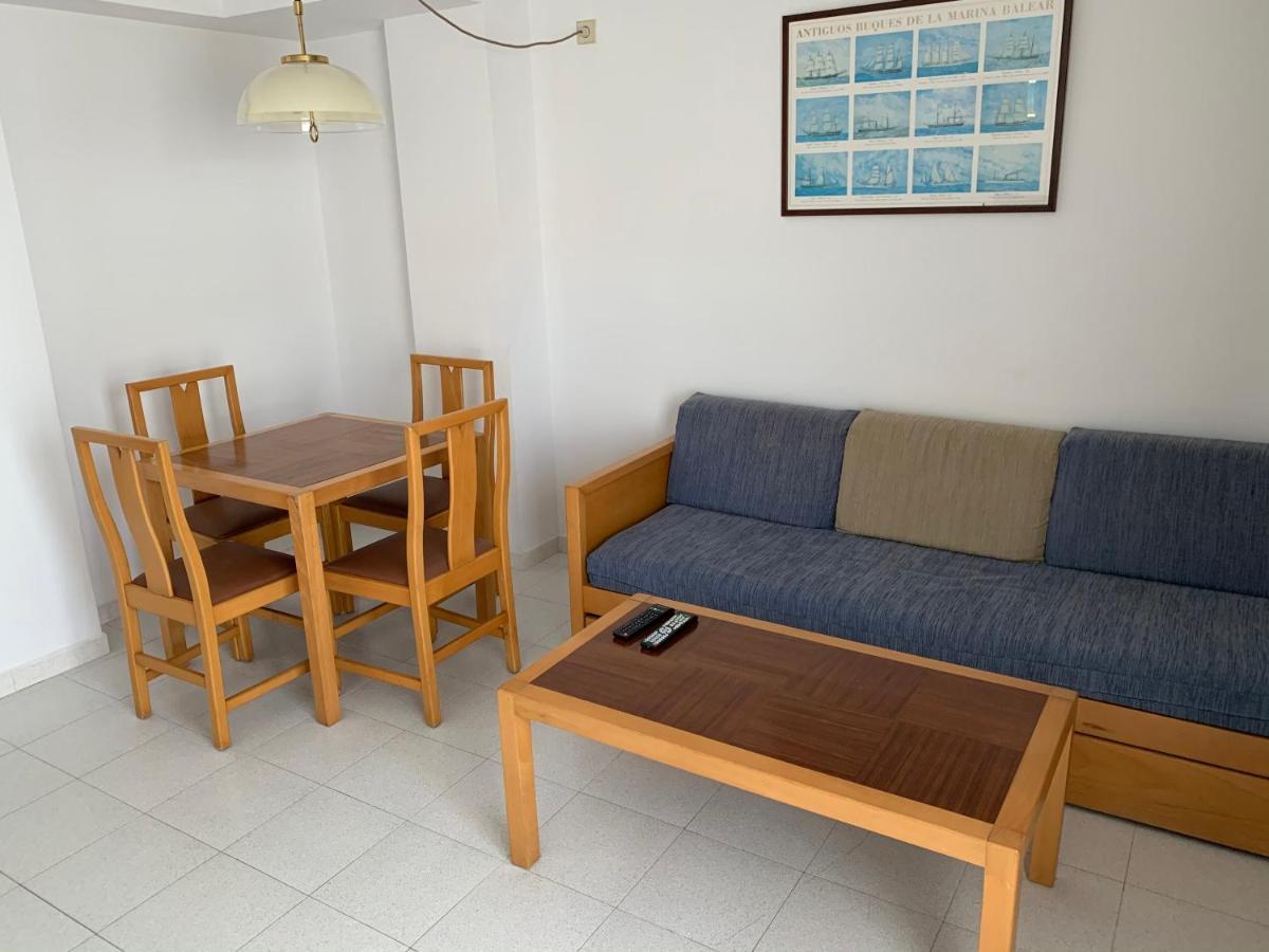 Apartamentos Marina Port de Pollenca Bagian luar foto